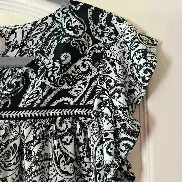Loft Rayon Blouse Black White Pattern Women’s Small - Picture 7 of 9
